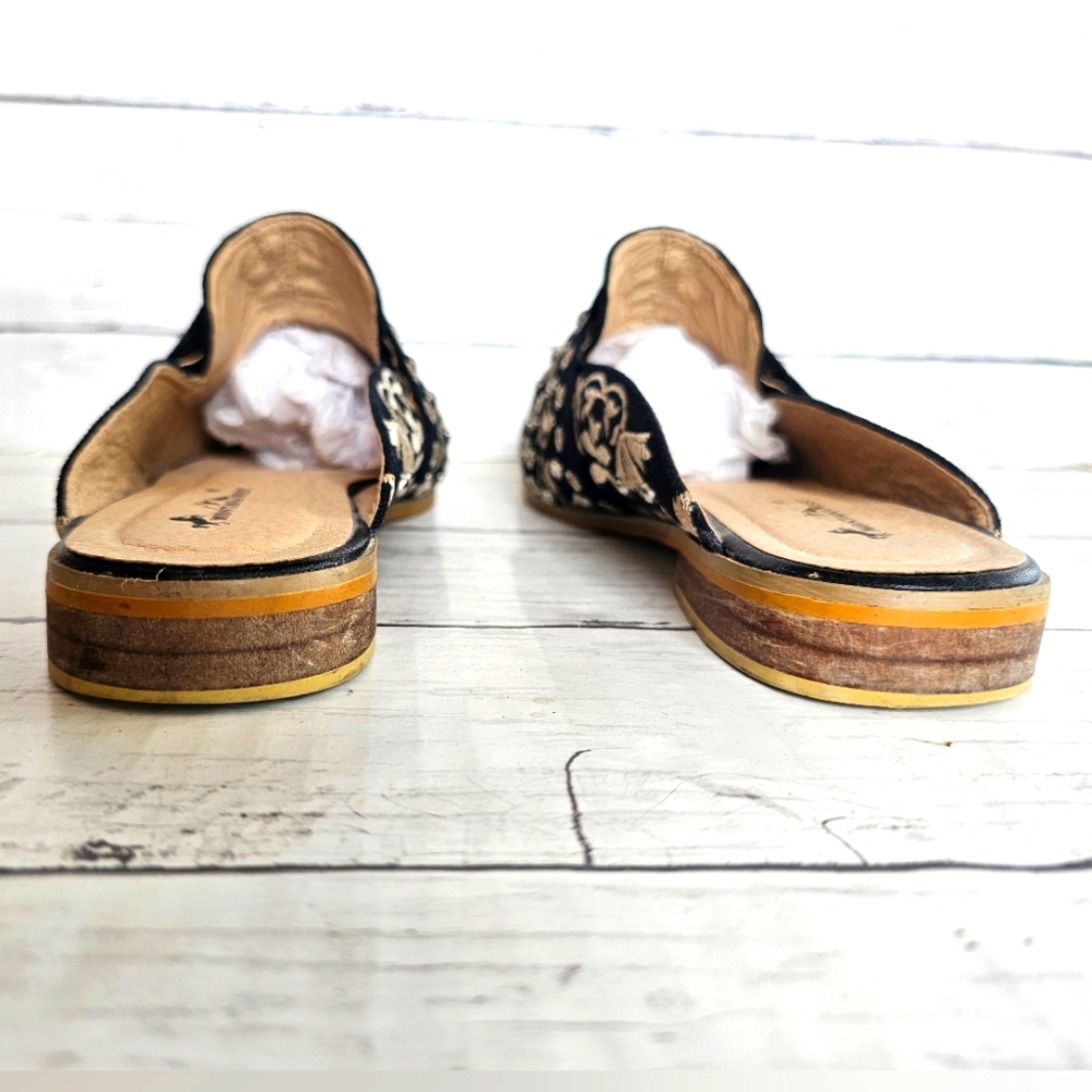 Montana West Black & Ivory Cream Embroidered Rhinestone Mules Flats Shoes - Picture 11 of 16